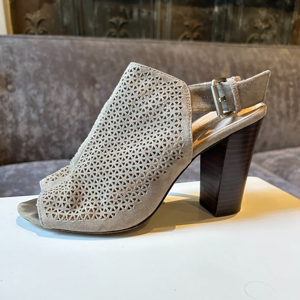 Tahari Taupe Grey Suede Slingback Mule Heels